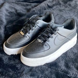 Platform Black and White Nike AF1